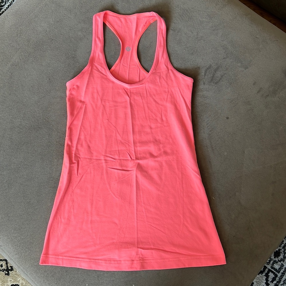 Lululemon tank